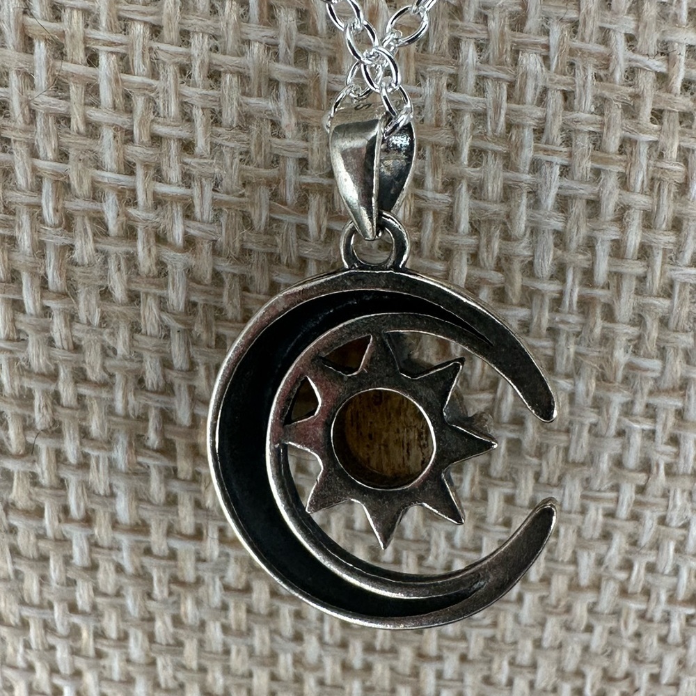 Rutilated Quartz and Silver Moon and Star Pendant Necklace on Box Chain - Picture 12 of 16